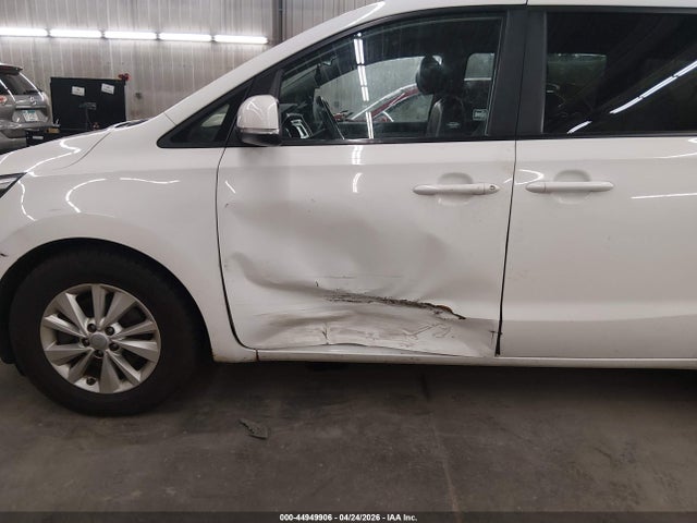 2016 Kia Sedona Lx მანქანა იყიდება აუქციონზე, vin: KNDMB5C13G6158059, აუქციონის ნომერი: 44949906
