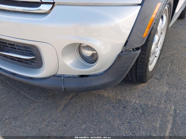 Продаж на аукціоні авто 2011 Mini Cooper, vin: WMWSU3C58BTX96095, номер лоту: 44949918