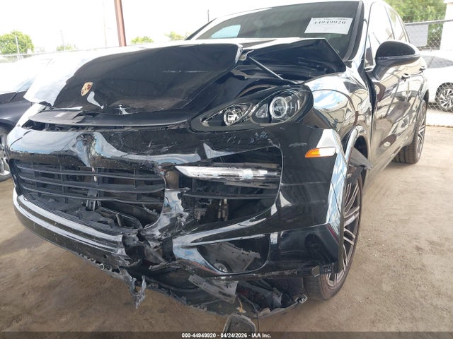 Porsche Cayenne Platinum Edition 2017 WP1AA2A2XHKA82816 Image 6