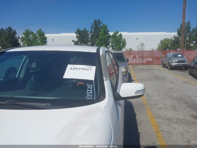 2013 Kia Sorento Lx მანქანა იყიდება აუქციონზე, vin: 5XYKT4A1XDG411680, აუქციონის ნომერი: 44949947
