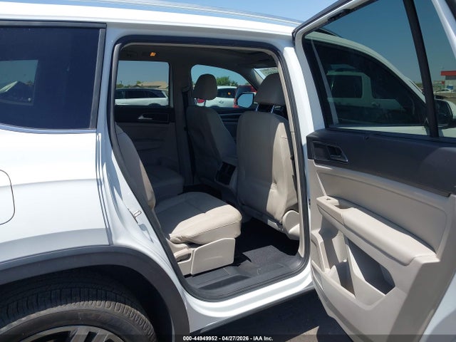 2019 Volkswagen Atlas 3.6l V6 Sel R-line მანქანა იყიდება აუქციონზე, vin: 1V2SR2CA3KC617343, აუქციონის ნომერი: 44949952