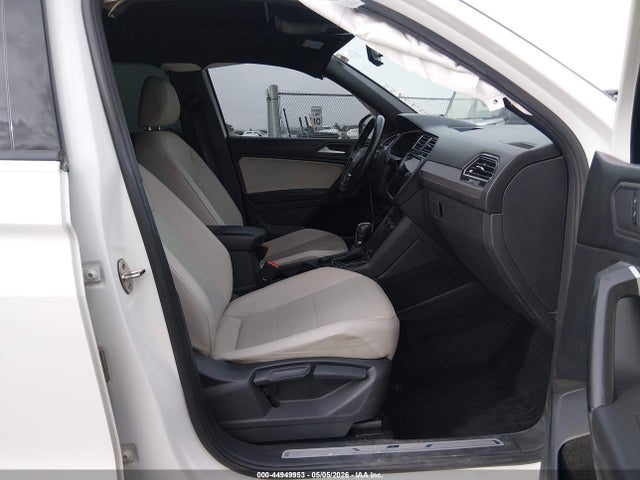 3VV2B7AX7KM078087 Volkswagen Tiguan 2.0t Se/2.0t Sel/2.0t Sel R-line/2.0t Sel R-line Black