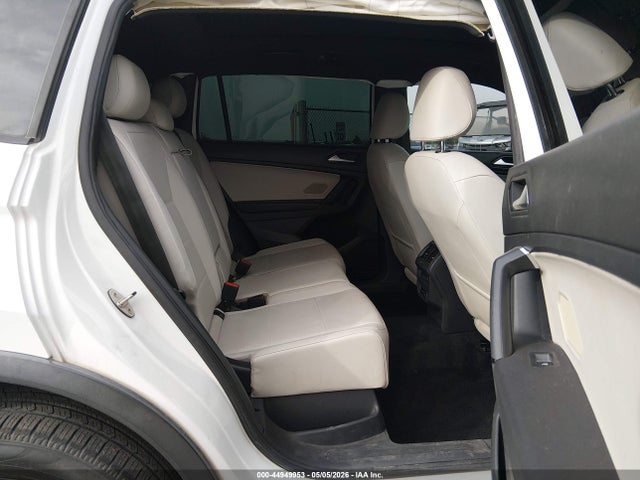 3VV2B7AX7KM078087 Volkswagen Tiguan 2.0t Se/2.0t Sel/2.0t Sel R-line/2.0t Sel R-line Black
