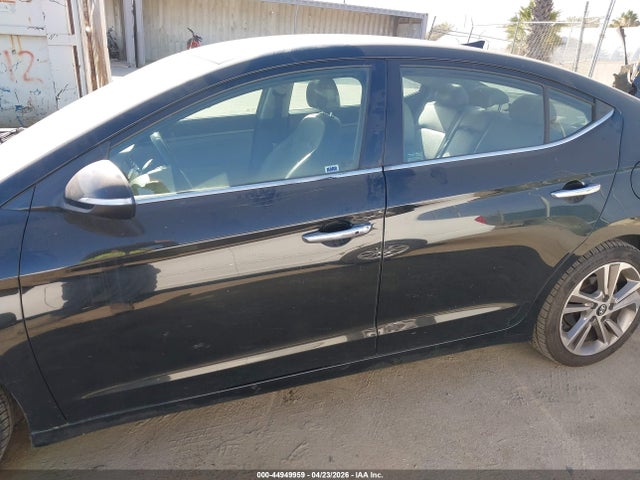 5NPD84LF2HH033811 Hyundai Elantra Limited