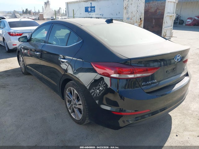 5NPD84LF2HH033811 Hyundai Elantra Limited