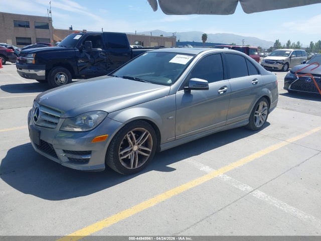 44949961 :رقم المزاد ، WDDGF4HB3CR208339 vin ، 2012 Mercedes-benz C 250 Sport مزاد بيع
