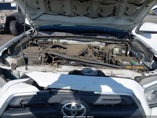 5TFAX5GN1GX066024 Toyota Tacoma Sr5