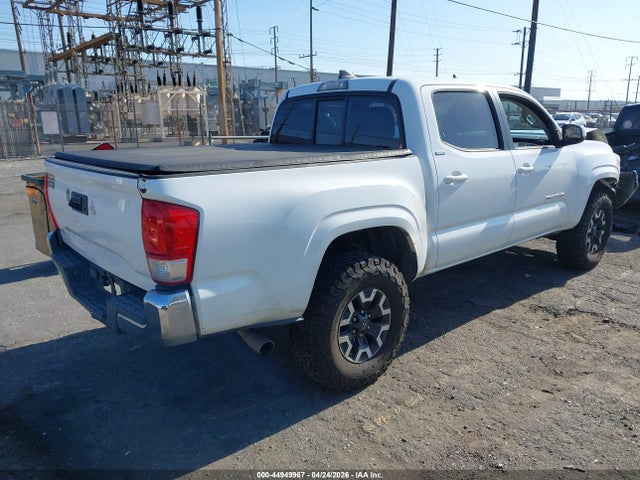 5TFAX5GN1GX066024 Toyota Tacoma Sr5