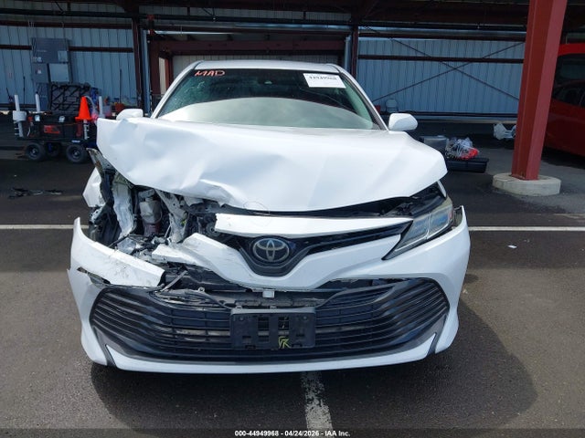 4T1B11HK8JU642487 Toyota CAMRY LE
