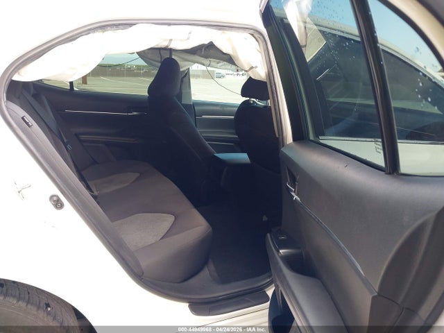 4T1B11HK8JU642487 Toyota CAMRY LE