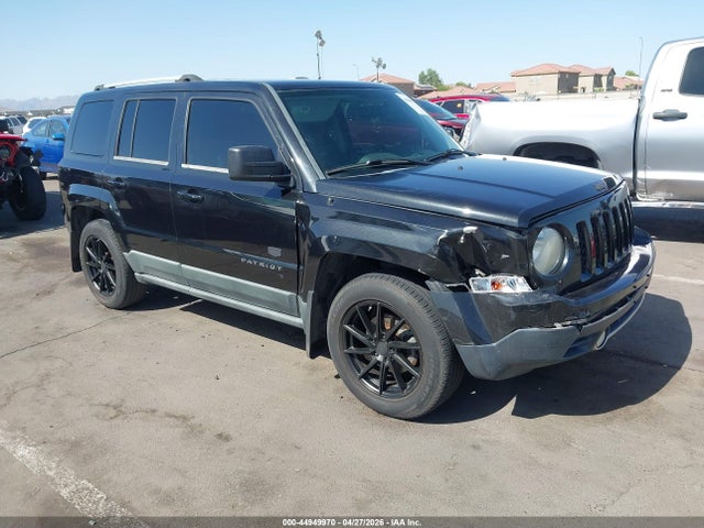 44949970 :رقم المزاد ، 1J4NT4GBXBD180718 vin ، 2011 Jeep Patriot Latitude X مزاد بيع