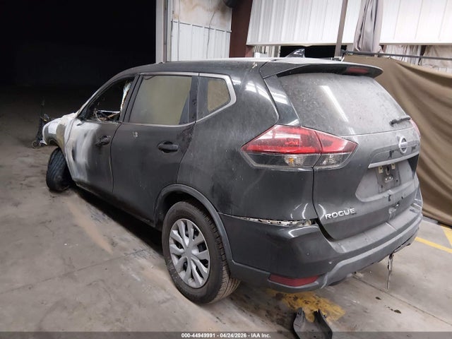 Nissan ROGUE S 2018 KNMAT2MT4JP534400 Image 3