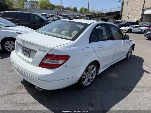 2008 Mercedes-benz C 300 Luxury 4matic/sport 4matic მანქანა იყიდება აუქციონზე, vin: WDDGF81X48F170173, აუქციონის ნომერი: 44950017
