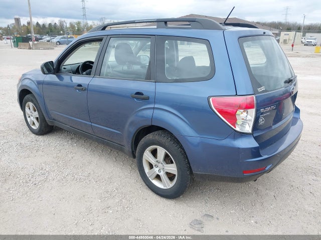 44950046 :رقم المزاد ، JF2SHBBC6CH412774 vin ، 2012 Subaru Forester 2.5x مزاد بيع