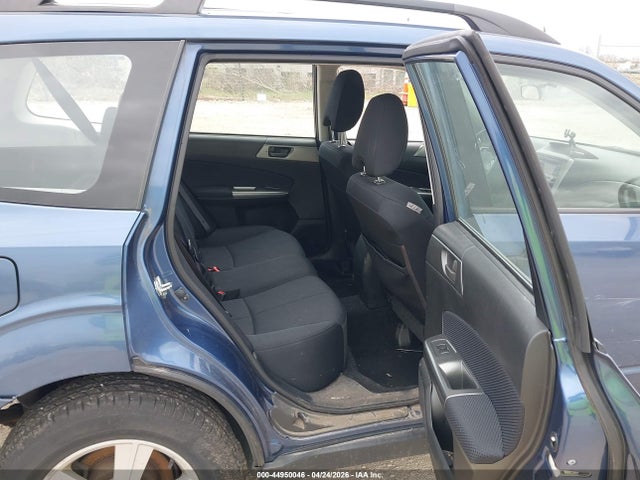 44950046 :رقم المزاد ، JF2SHBBC6CH412774 vin ، 2012 Subaru Forester 2.5x مزاد بيع