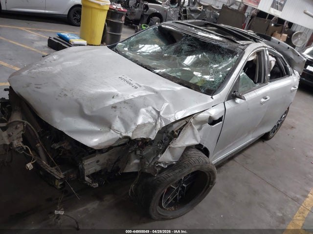 Продажа на аукционе авто 2019 Kia Optima Sx Turbo, vin: 5XXGW4L29KG301577, номер лота: 44950049