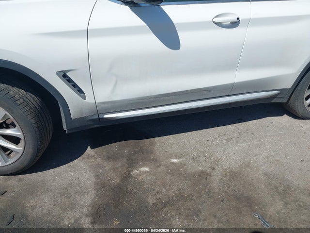 5UXTR9C55KLE21939 BMW X3 Xdrive30i