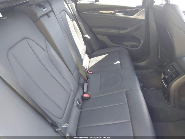 5UXTR9C55KLE21939 BMW X3 Xdrive30i