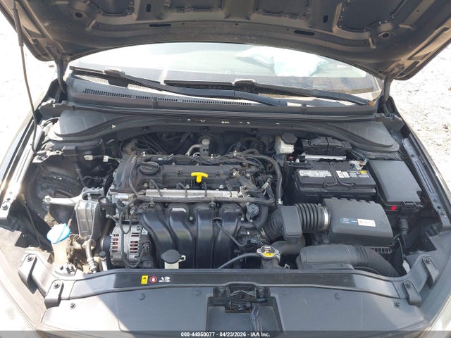 Продажа на аукционе авто 2018 Hyundai Elantra Se, vin: 5NPD74LF5JH281642, номер лота: 44950077