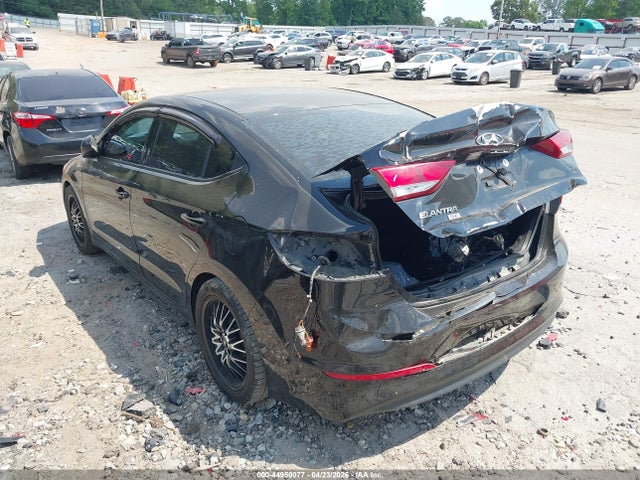 Продажа на аукционе авто 2018 Hyundai Elantra Se, vin: 5NPD74LF5JH281642, номер лота: 44950077