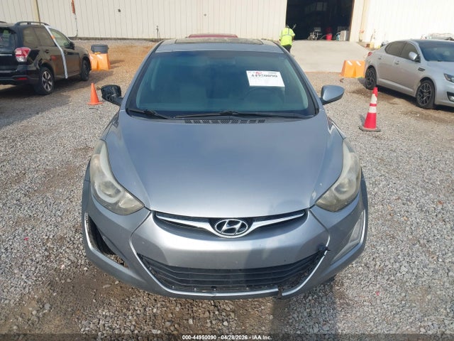 5NPDH4AEXFH591056 Hyundai ELANTRA SE