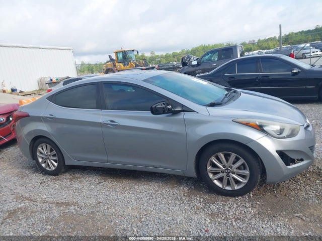 5NPDH4AEXFH591056 Hyundai ELANTRA SE