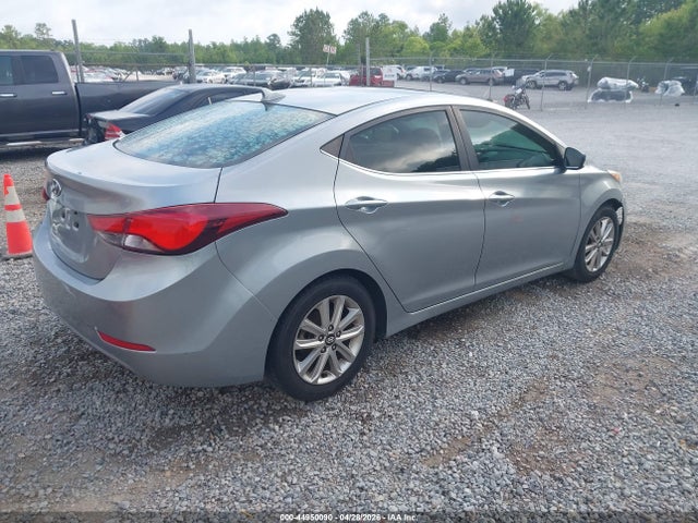 5NPDH4AEXFH591056 Hyundai ELANTRA SE