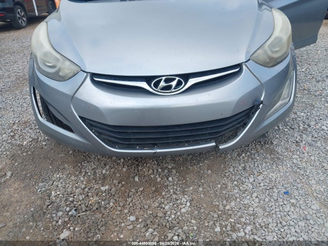 5NPDH4AEXFH591056 Hyundai ELANTRA SE