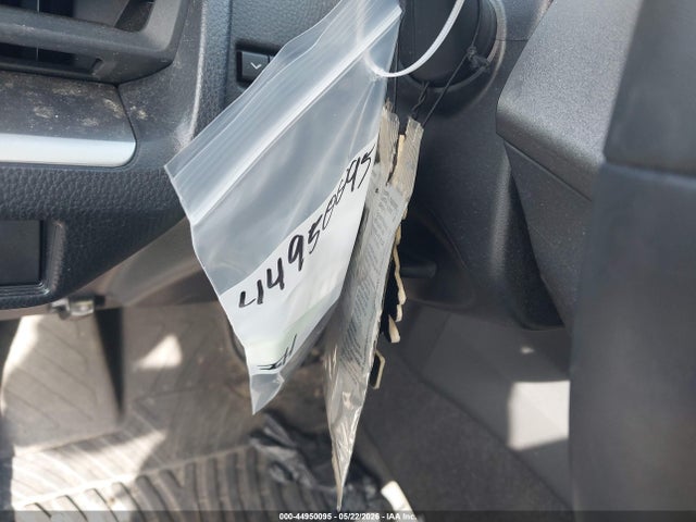 JTDACAAU4R3036479 Toyota Prius Le