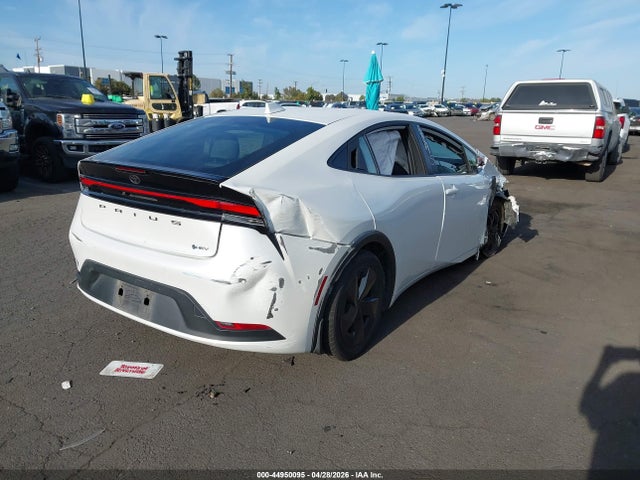 JTDACAAU4R3036479 Toyota Prius Le
