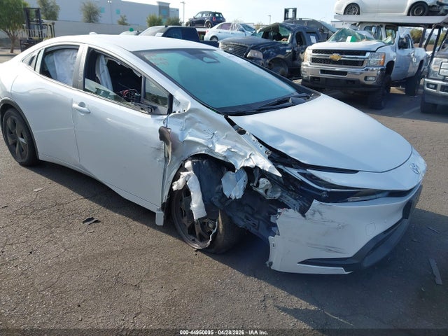 JTDACAAU4R3036479 Toyota Prius Le