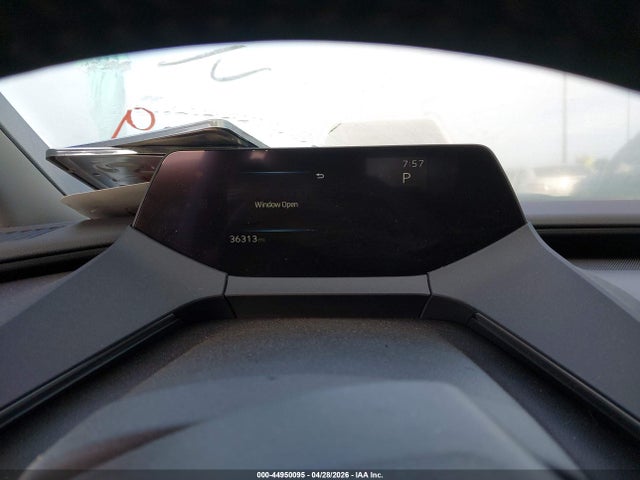JTDACAAU4R3036479 Toyota Prius Le