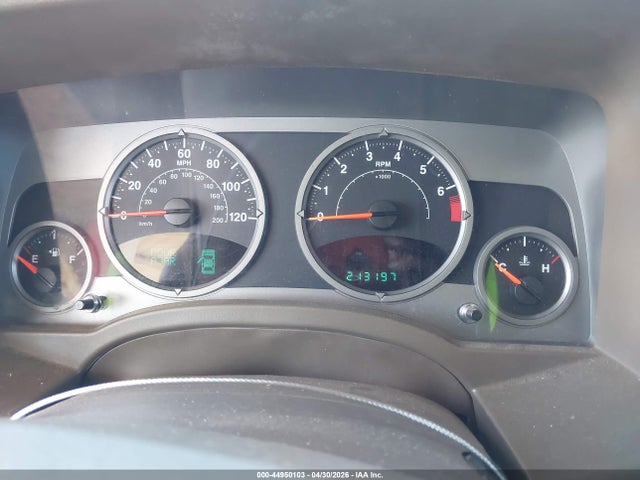 44950103 :رقم المزاد ، 1J8FF48W67D417983 vin ، 2007 Jeep Patriot Limited مزاد بيع