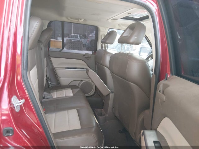 44950103 :رقم المزاد ، 1J8FF48W67D417983 vin ، 2007 Jeep Patriot Limited مزاد بيع