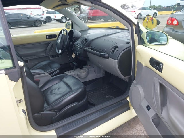 2003 Volkswagen New Beetle Gls მანქანა იყიდება აუქციონზე, vin: 3VWCK21Y23M332754, აუქციონის ნომერი: 44950111
