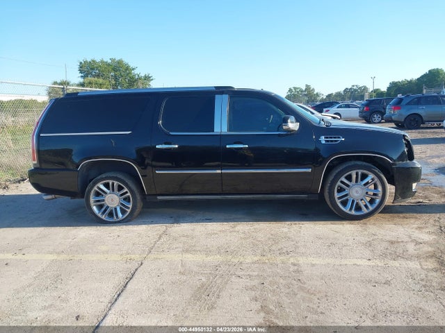 Продаж на аукціоні авто 2011 Cadillac Escalade Esv Platinum Edition, vin: 1GYS4KEF4BR163118, номер лоту: 44950132
