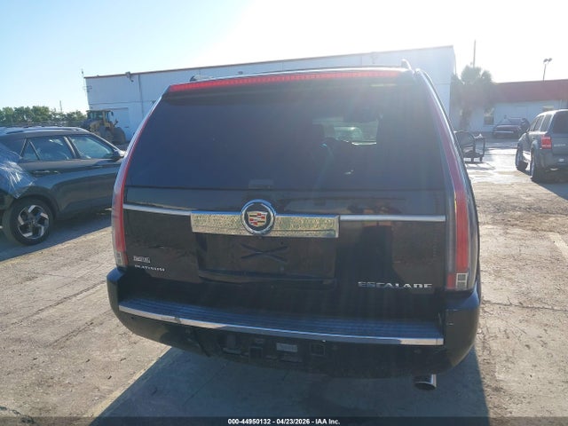 Продаж на аукціоні авто 2011 Cadillac Escalade Esv Platinum Edition, vin: 1GYS4KEF4BR163118, номер лоту: 44950132