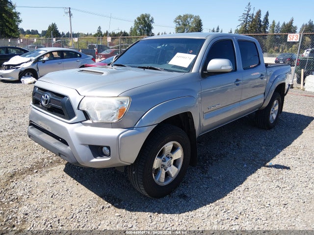 44950174 :رقم المزاد ، 3TMLU4EN2FM199846 vin ، 2015 Toyota Tacoma Base V6 مزاد بيع