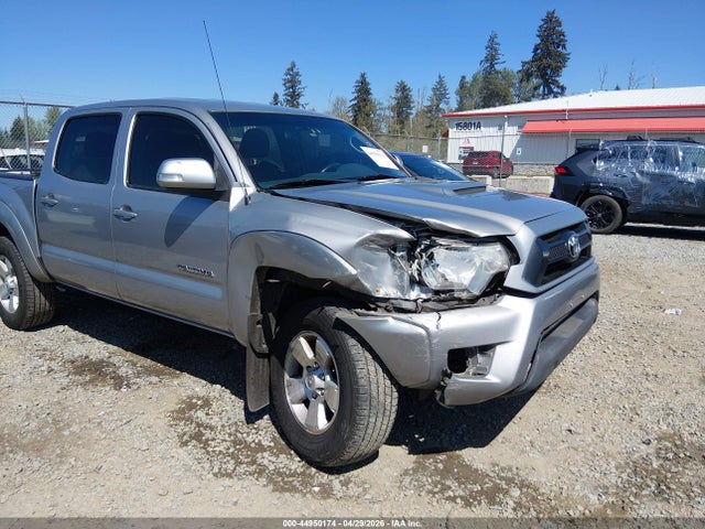 44950174 :رقم المزاد ، 3TMLU4EN2FM199846 vin ، 2015 Toyota Tacoma Base V6 مزاد بيع