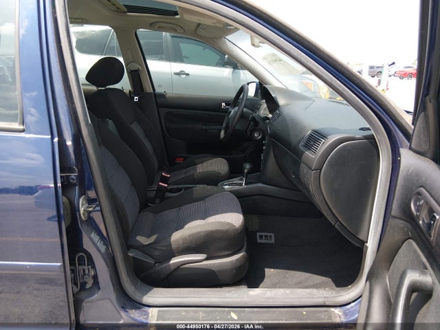 Продаж на аукціоні авто 2005 Volkswagen Golf Gls Tdi, vin: 9BWGR61J354001194, номер лоту: 44950176
