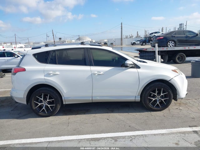 JTMNFREV1GJ063254 Toyota RAV4 SE