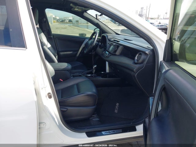 JTMNFREV1GJ063254 Toyota RAV4 SE