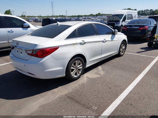 2011 Hyundai Sonata Gls მანქანა იყიდება აუქციონზე, vin: 5NPEB4AC8BH201506, აუქციონის ნომერი: 44950199