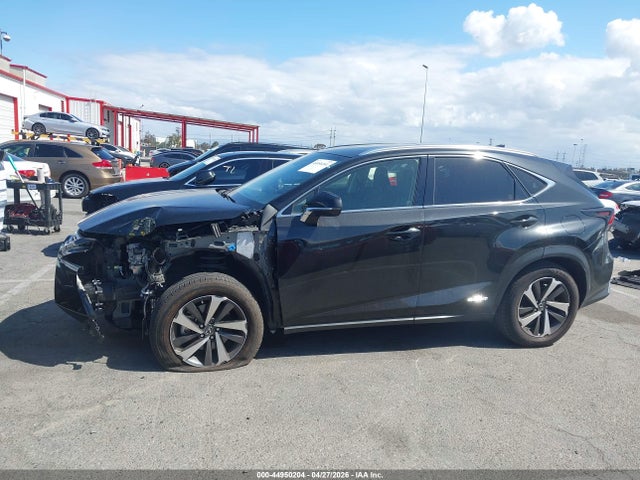 JTJGJRDZ8L5007758 Lexus NX 300H