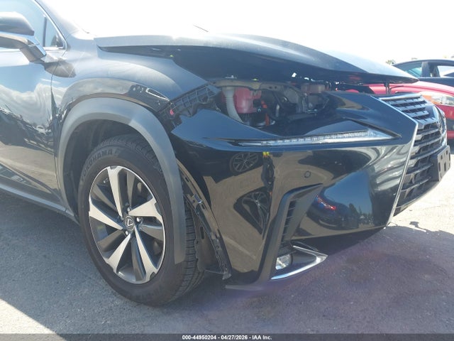 JTJGJRDZ8L5007758 Lexus NX 300H