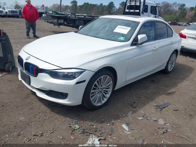 44950207 :رقم المزاد ، WBA3B5G58DNS01348 vin ، 2013 Bmw 328i Xdrive مزاد بيع