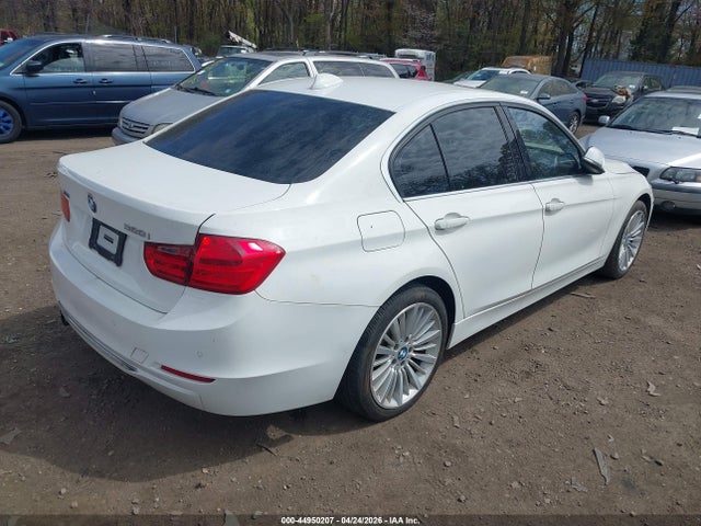44950207 :رقم المزاد ، WBA3B5G58DNS01348 vin ، 2013 Bmw 328i Xdrive مزاد بيع