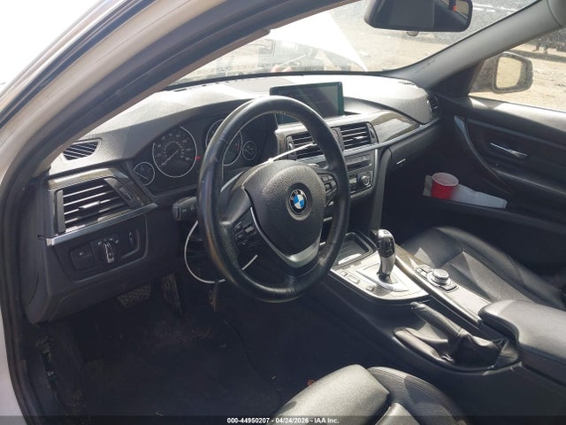 44950207 :رقم المزاد ، WBA3B5G58DNS01348 vin ، 2013 Bmw 328i Xdrive مزاد بيع