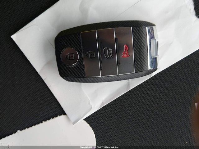 Продажа на аукционе авто 2017 Kia Sedona Lx, vin: KNDMB5C18H6305509, номер лота: 44950211