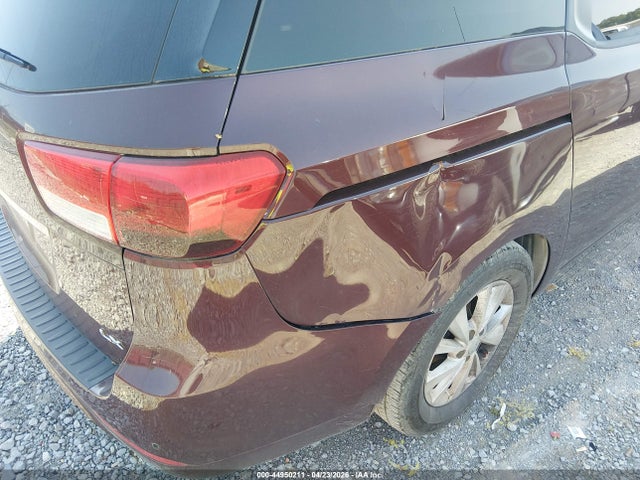 Продажа на аукционе авто 2017 Kia Sedona Lx, vin: KNDMB5C18H6305509, номер лота: 44950211